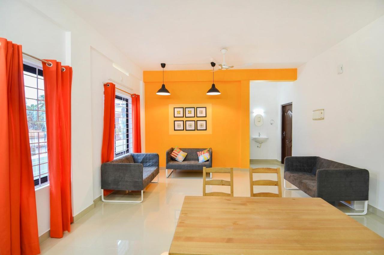 Oyo Home 81801 Akash Villa Trippapur Eksteriør bilde